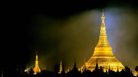 Yangon International - 16