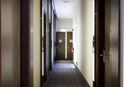 RedDoorz @ Hong Kong Street - 13