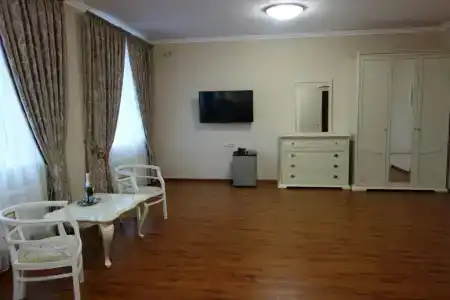 Alexandrovskaya Sloboda - 72