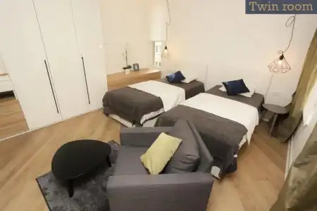Moment Boutique Apartment - 12