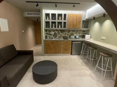 Vrachia Beach & Suites - Adults Only - 349