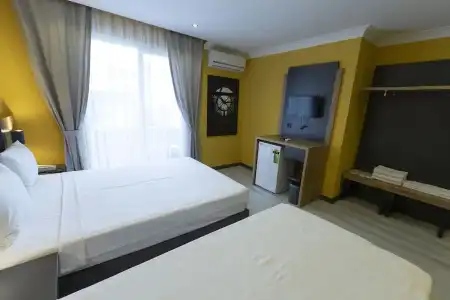 Roy Otel Akçay - 75