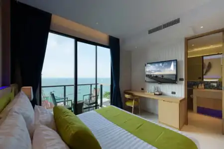 Deep Blue Z10 Pattaya - 155