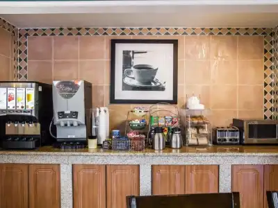Americas Best Value Inn - 20
