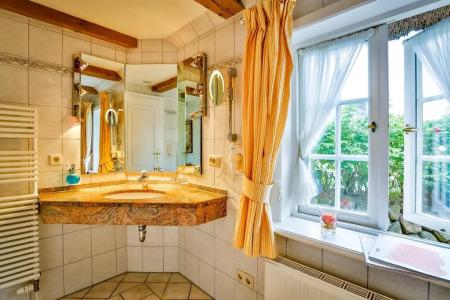 & Restaurant Jörg Müller - 84