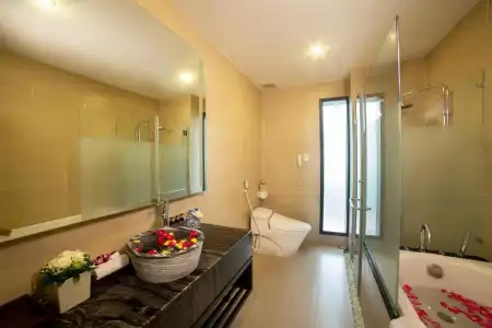 Hoi An Beach Resort - 61