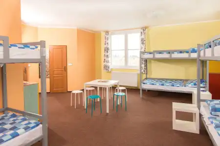 Hostel Downtown - 2