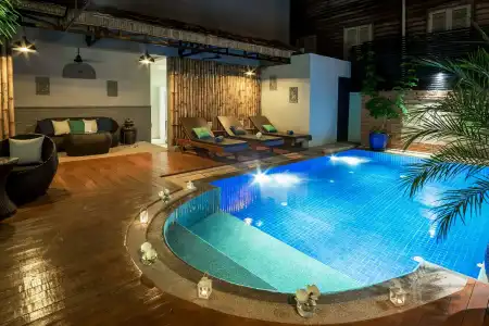 River Retreat Boutique - 17