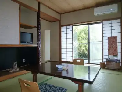 Yoshino - 25