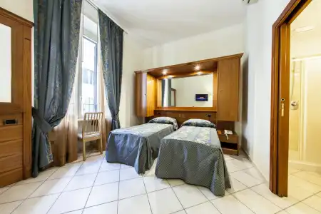 Dama Roma - 4