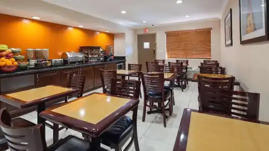 Best Western Pasadena Inn - 21
