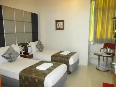 Elphinstone Annexe - 5