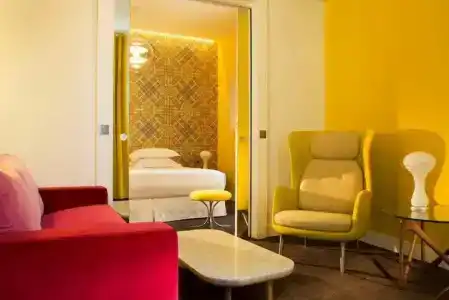 Hôtel Dupond Smith - 105