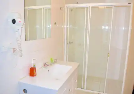 City East Motel - 8