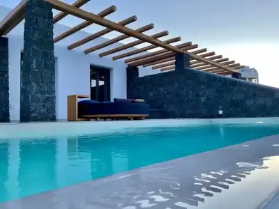 Brilliance Suites - Adults Only - 55