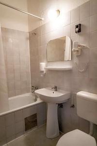 Equity Point Budapest - 25