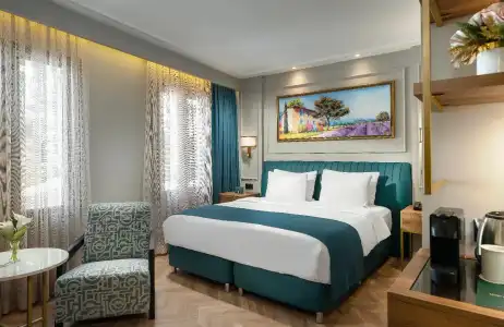 Royan Suites - 23