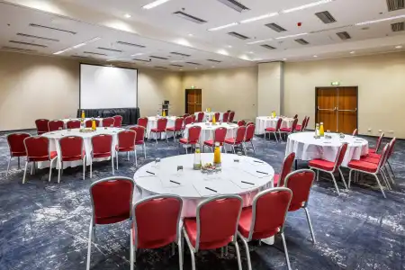 Courtyard by Marriott Prague Airport - 19