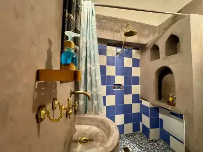 Riad Taghia - 35
