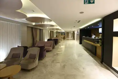 Wes Izmit - 41
