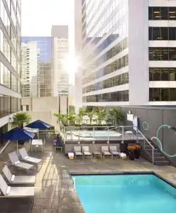 Hyatt Regency Vancouver - 13