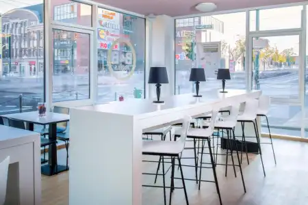 B&B Düsseldorf-Mitte - 7