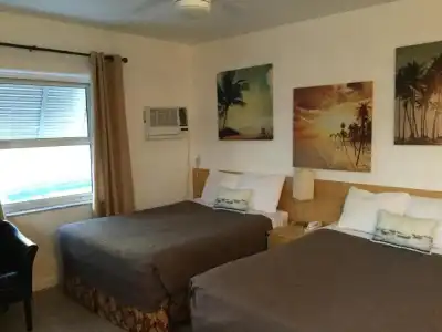 Luxury Home Villa D' Amore Southern Florida Paradise Sleeps 10 5 Bedroom Villa by RedAwning - 60