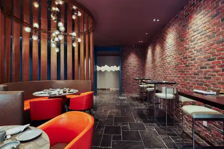 Park Plaza - 11