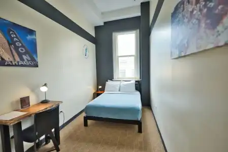 HI Chicago, The J. Ira and Nicki Harris Family Hostel - 74
