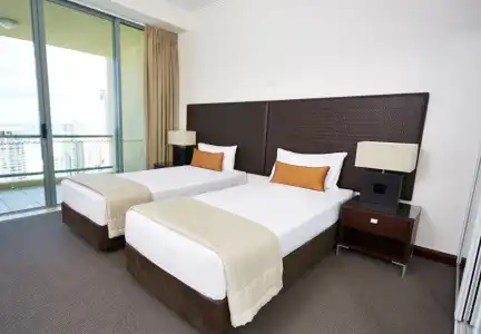 Sun City - Q Stay - 6
