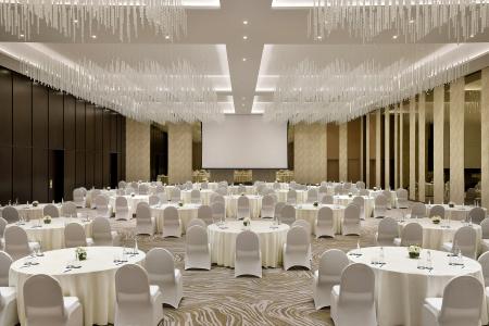 Holiday Inn Dubai Business Bay - 16