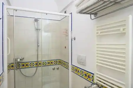 Bellevue Suite - 67