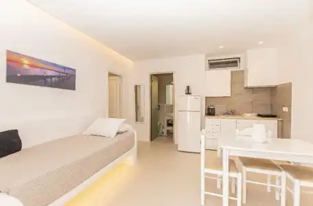 Crystal Suites - 19