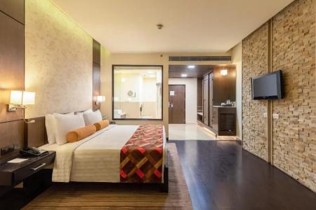 5 BY OYO Metropolitan - 43