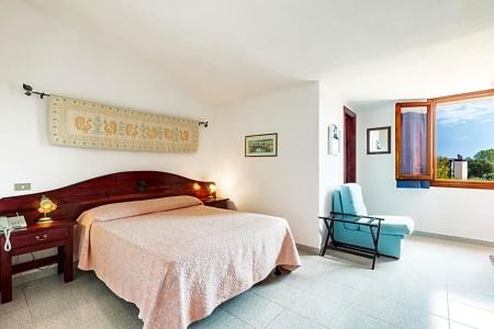 S'Ortale Possibilità di Parcheggio Interno e Ristorante All'Aperto - 14