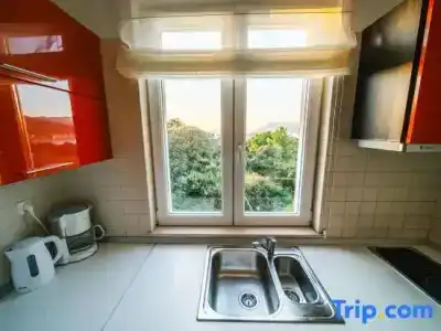 Apartment 3 Beaches With Free Parking - 194