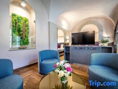 La Scaletta Al Ponte Vecchio - 228