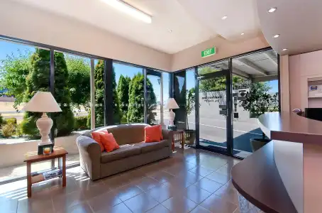 Comfort Inn On Raglan - 7