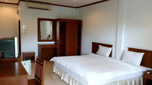 Baan Pitcha - 4