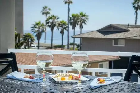 Pacific Shores Inn on Pacific Beach - 11
