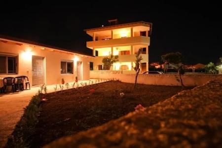 Vila Landi - 34