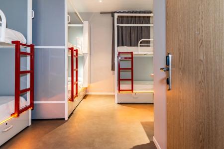 Sun & Moon Hostel - 7