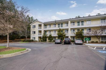 Suburban Studios Winston Salem-University Parkway - 0
