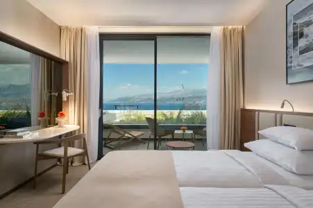 Grand View - 33