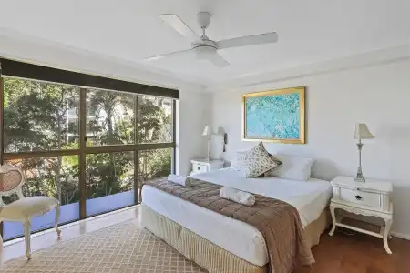 Gemini Court Holiday Apartments - 375