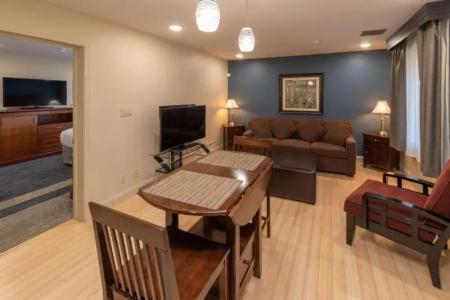 Best Western Plus Clocktower Inn - 156