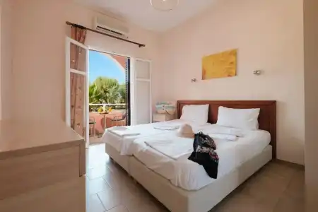 Canal D Amour Apartments - 1