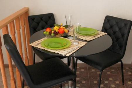 Guest House on Gia Abesadze Street - 10