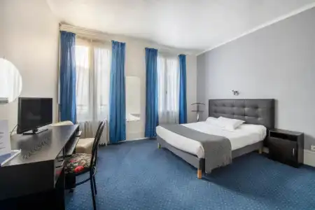 Royal Hôtel - 4