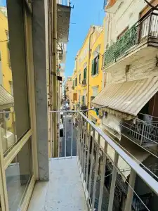 Piazza Carità - 63